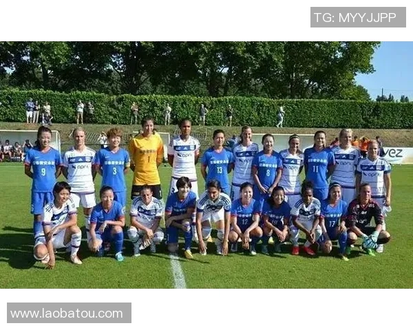 全球足球明星与他们的球队归属全景解析与发展趋势分析