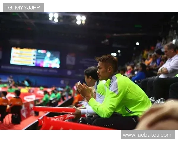 深圳羽毛球队的蜕变与成长之路探索杯赛背后的奋斗与坚持